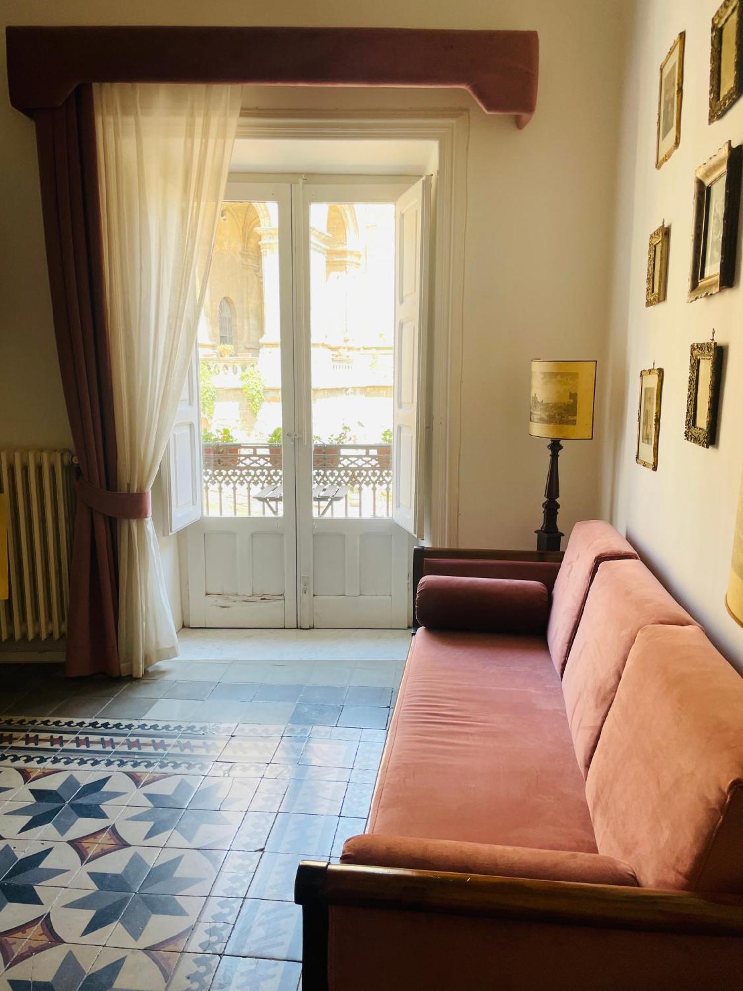 La Casa Sulla Piazza Daire Enna Dış mekan fotoğraf